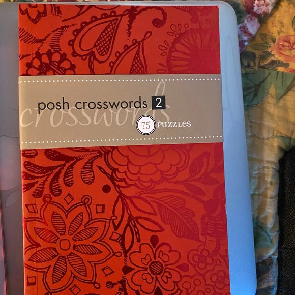 2 Puzzle Books - Picture 4 of 5